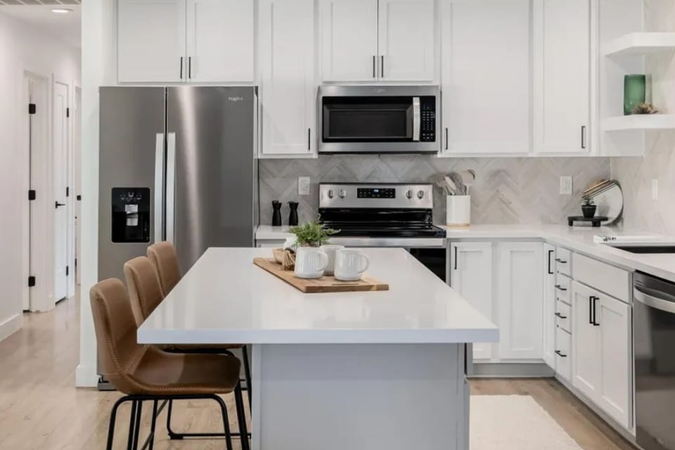 Spacious Kitchen