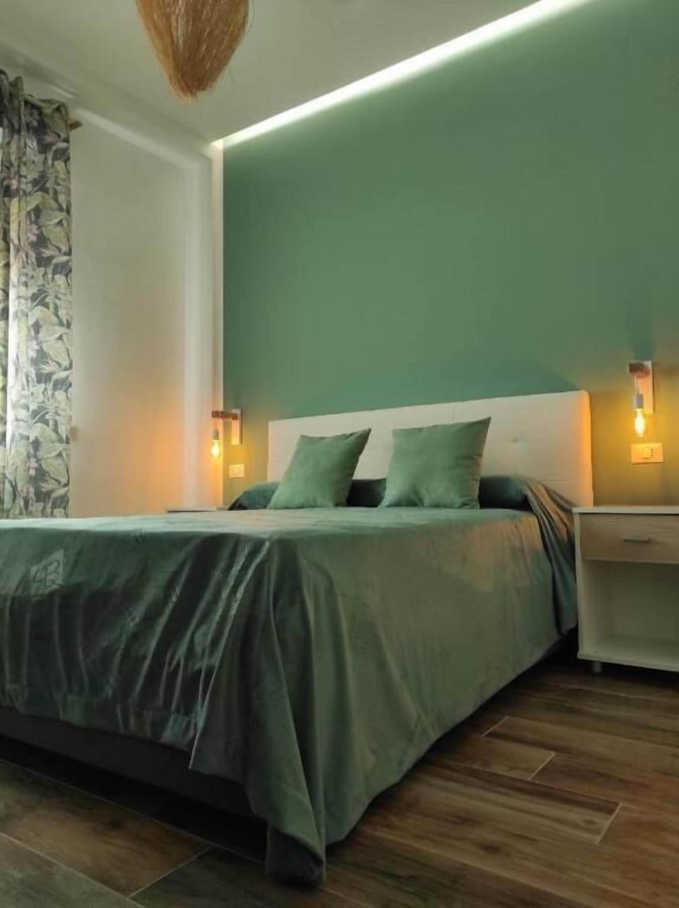 Standard Triple Room, City View | WiFi (free)
