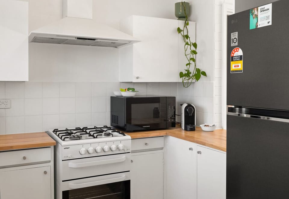 Fully equipped kitchen with coffee machine