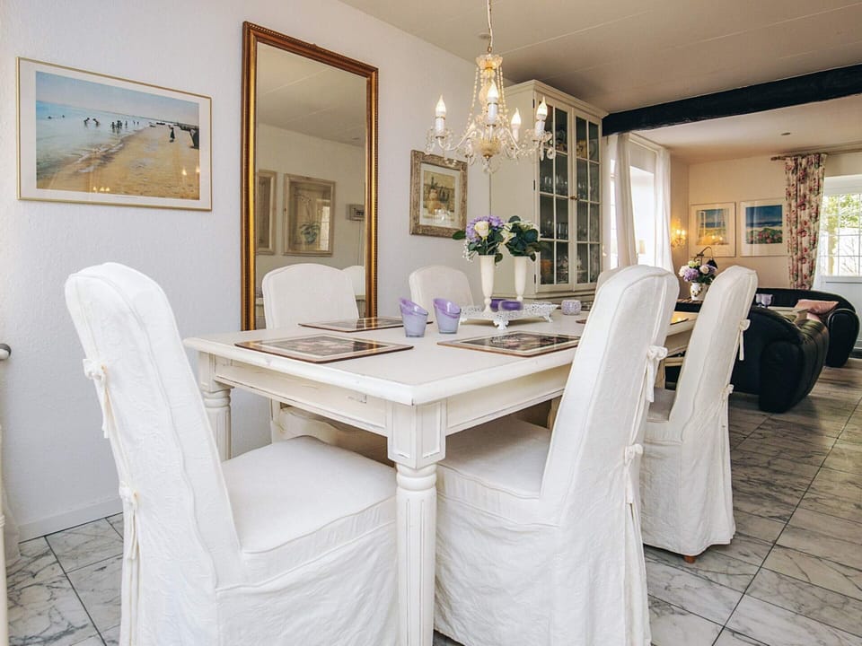 House | Interior