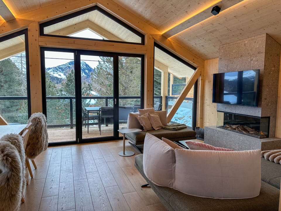 Chalet | Living area