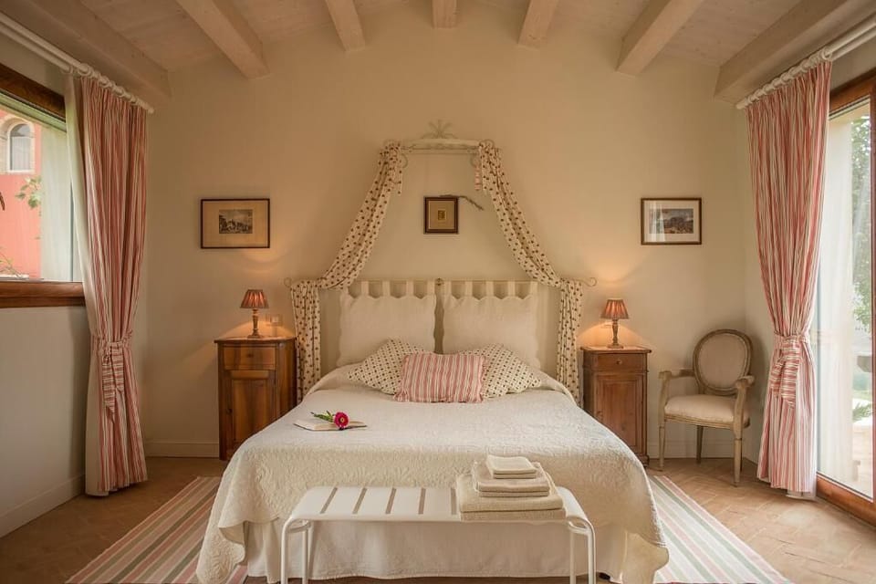 Comfort Double Room, Pool View