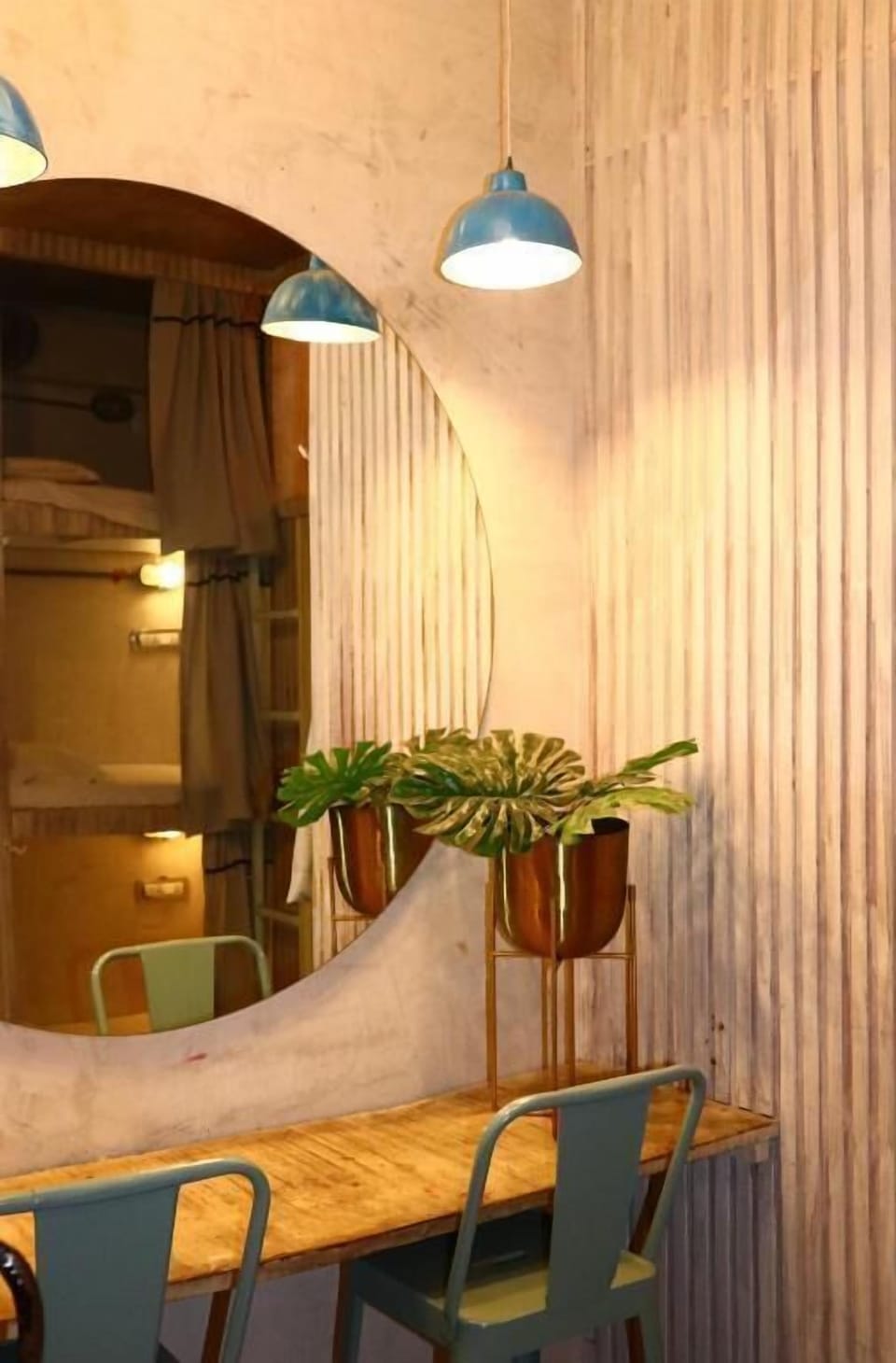Deluxe Shared Dormitory, Mixed Dorm, Air conditioning | Iron/ironing board, free WiFi