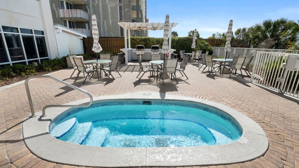 Beachfront hot tub