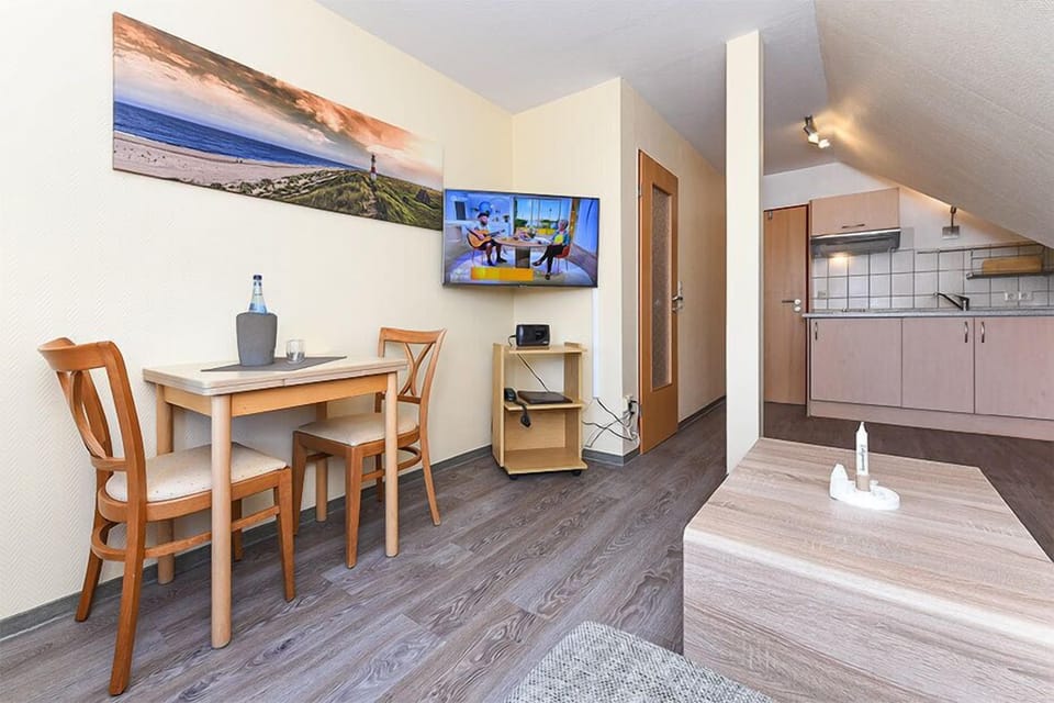 Apartment | Private kitchen | Highchair