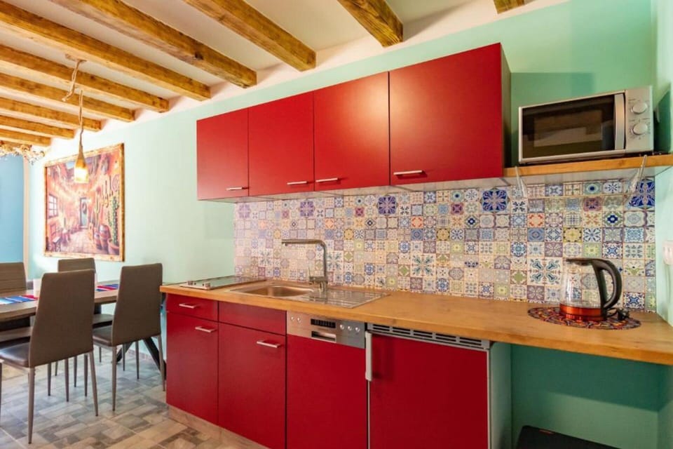 House | Private kitchen | Highchair