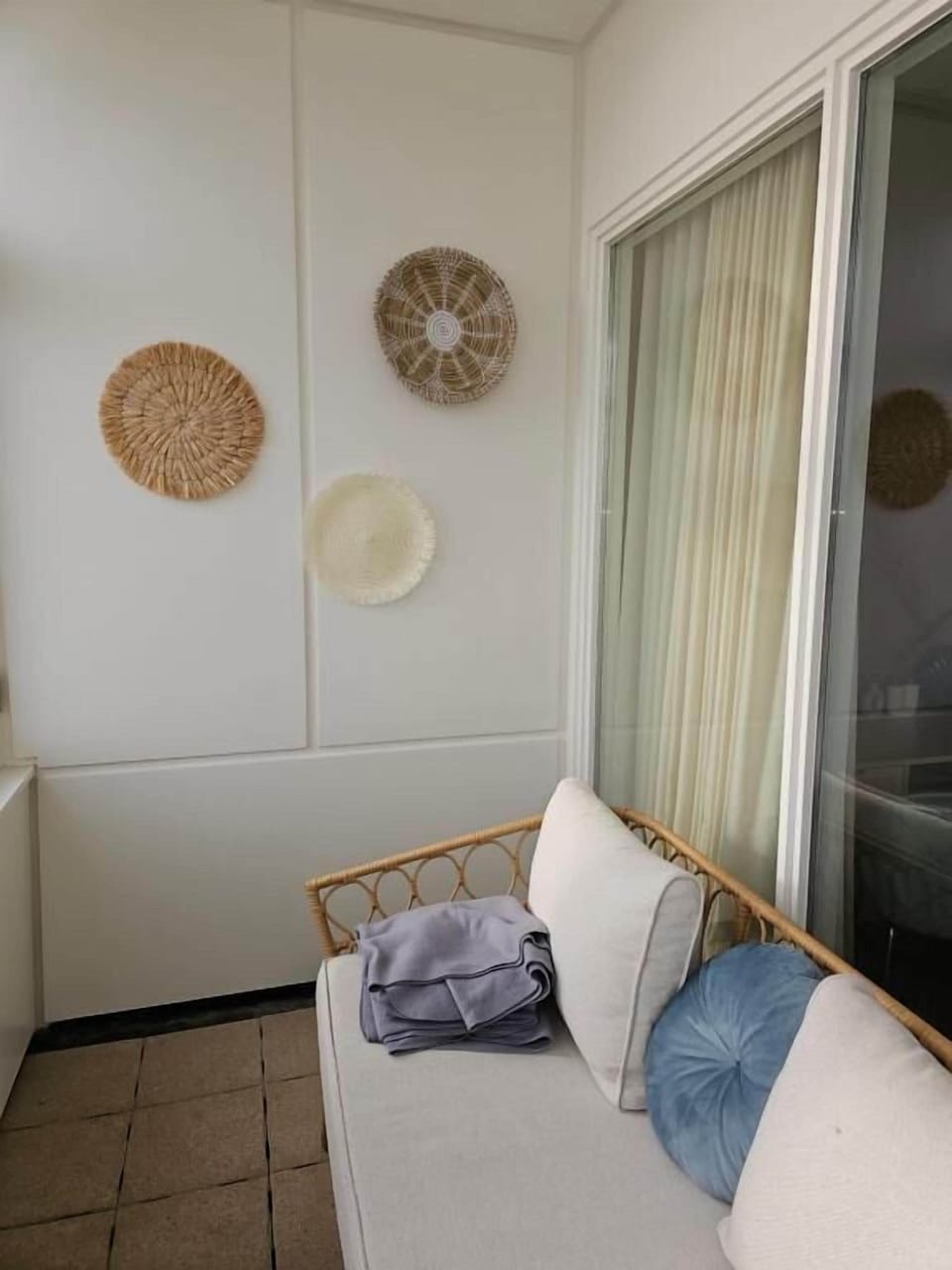 Deluxe Twin Room, Patio, Sea View | Interior