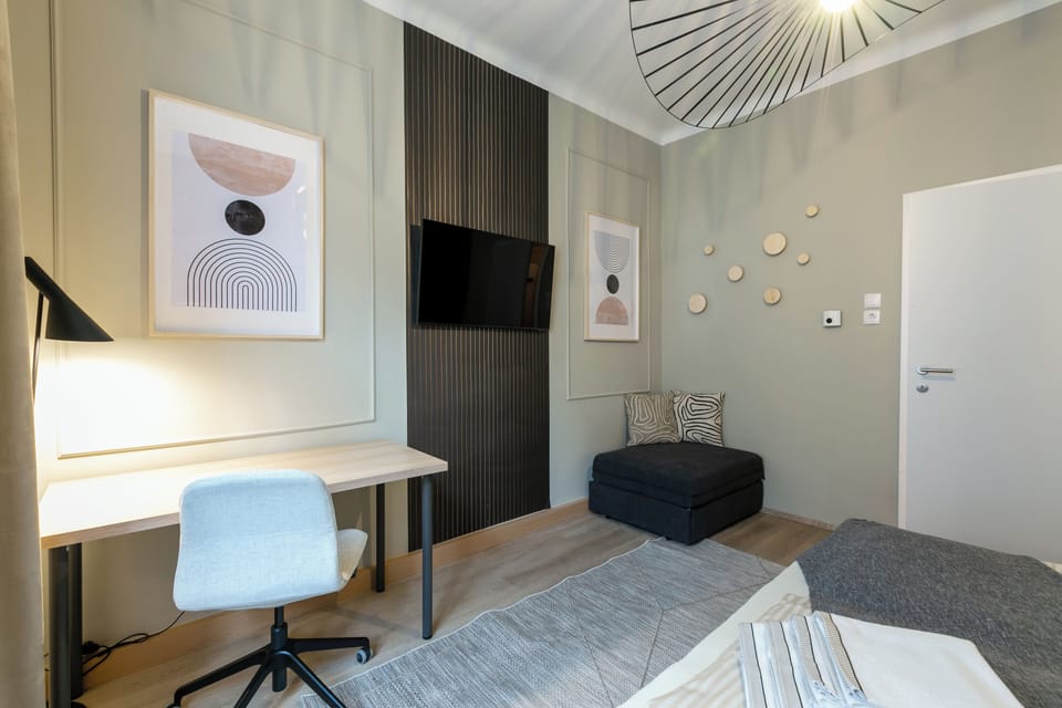 Apartment, 1 Bedroom | Living room