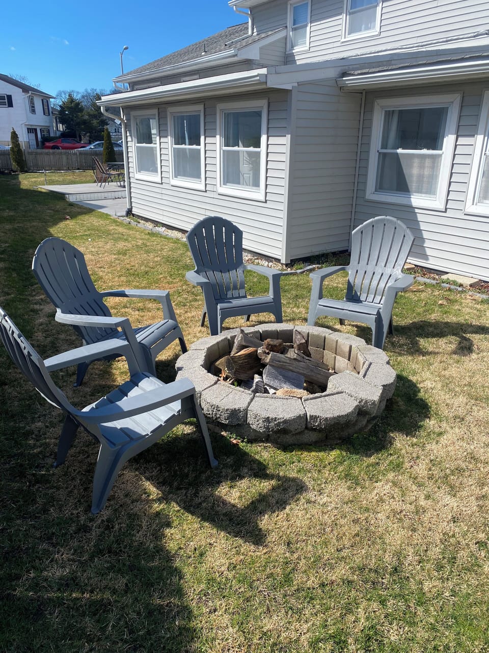 Backyard fire pit