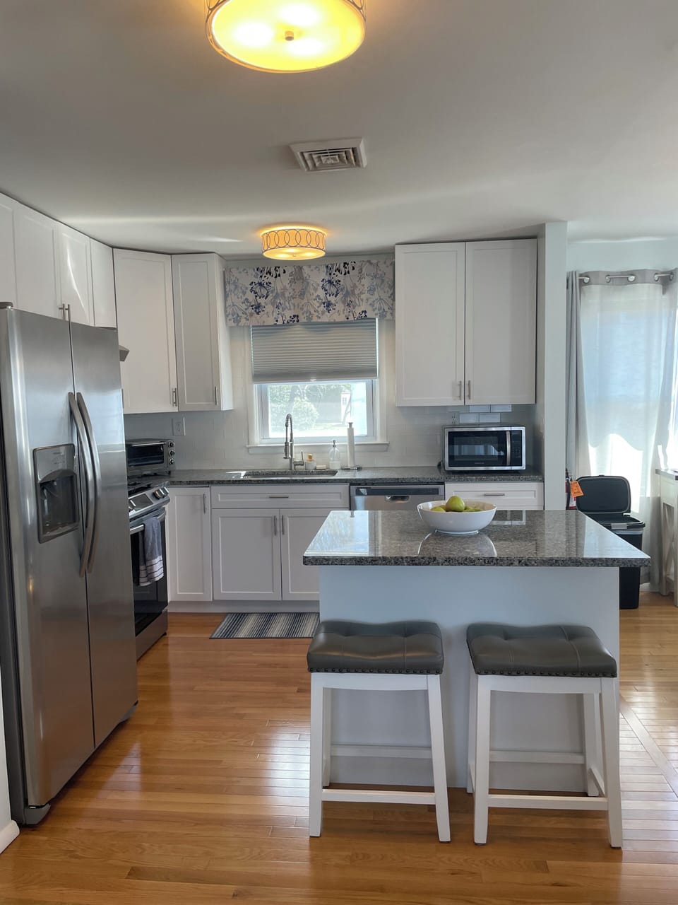 Kitchen island