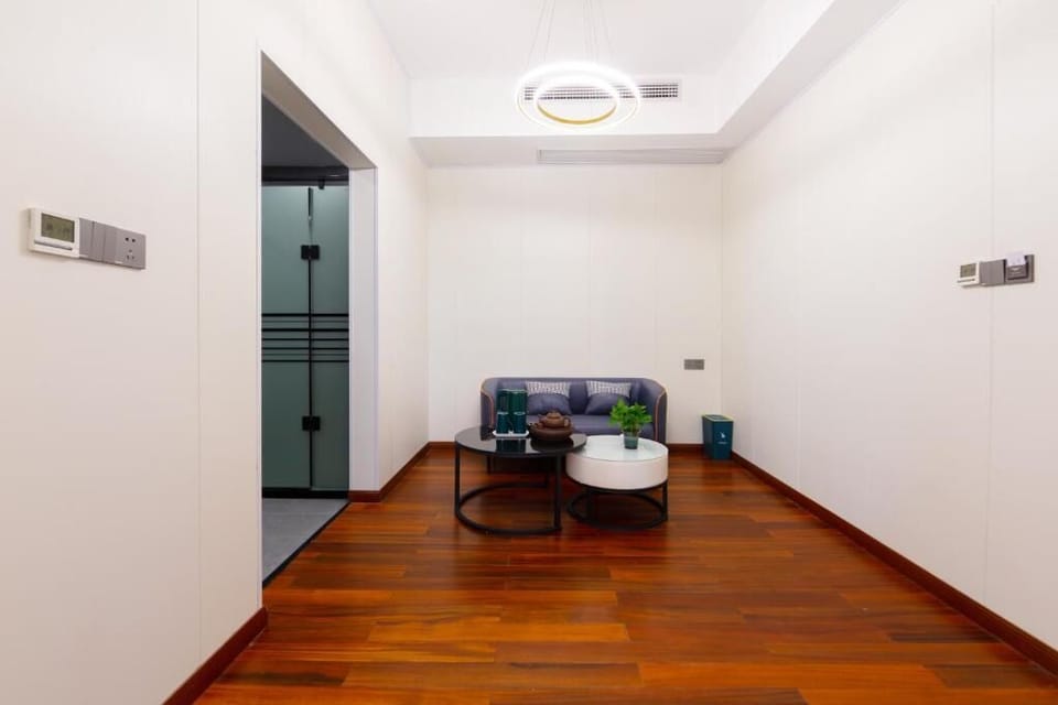 Superior Suite, Hill View | Interior