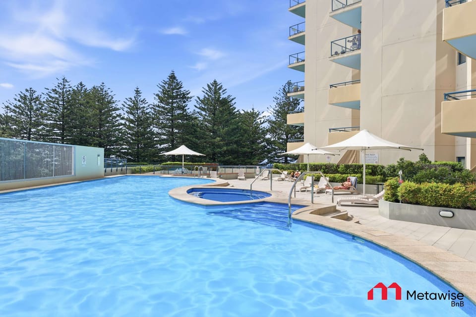 Pool area with lounge space
