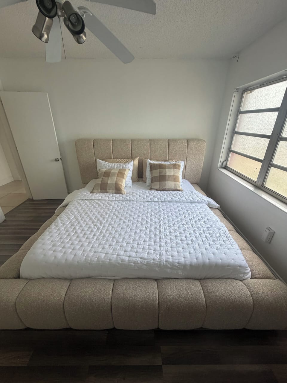Apartment, Patio | Desk, laptop workspace, free WiFi