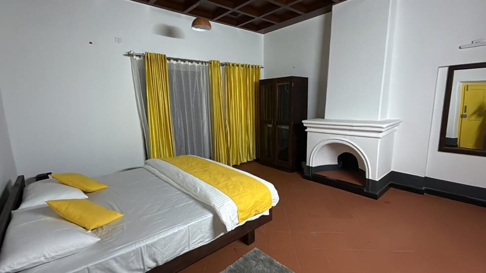 Classic Double Room | Desk, free WiFi