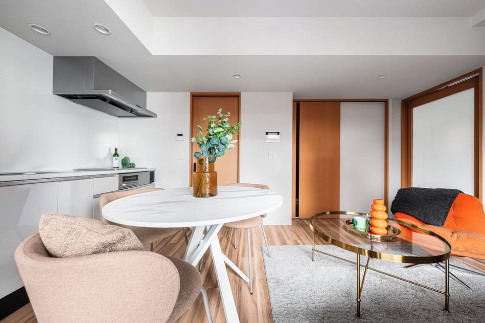 Apartment | Dining