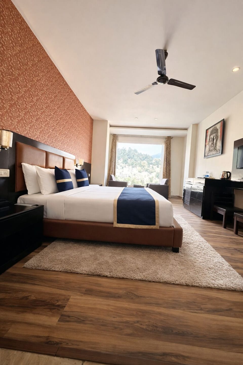 Luxury Studio | Egyptian cotton sheets, premium bedding, free WiFi, bed sheets