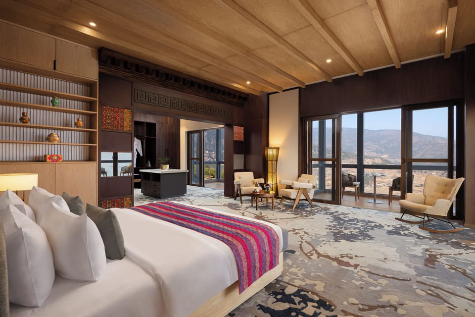 Superior Suite, Balcony | Minibar, laptop workspace, blackout drapes, soundproofing
