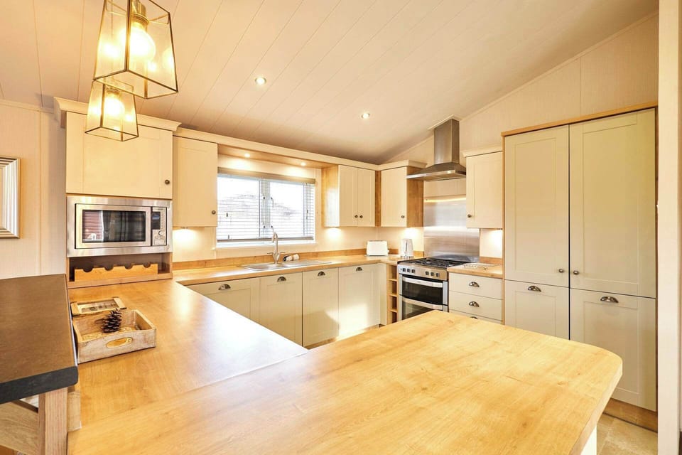 Little Gem Lodge, Amotherby- Host & Stay 