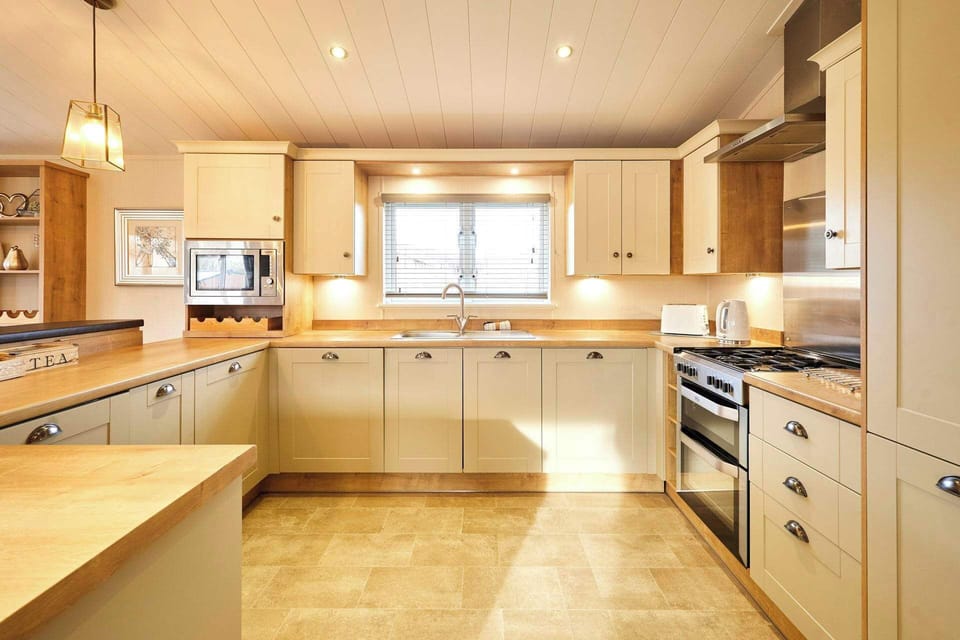 Little Gem Lodge, Amotherby- Host & Stay 