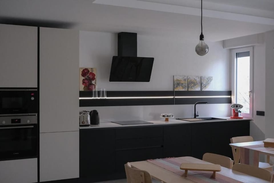 Shared fridge, shared microwave