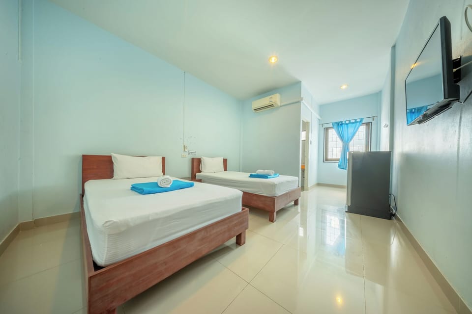 Standard Double or Twin Room | Free WiFi