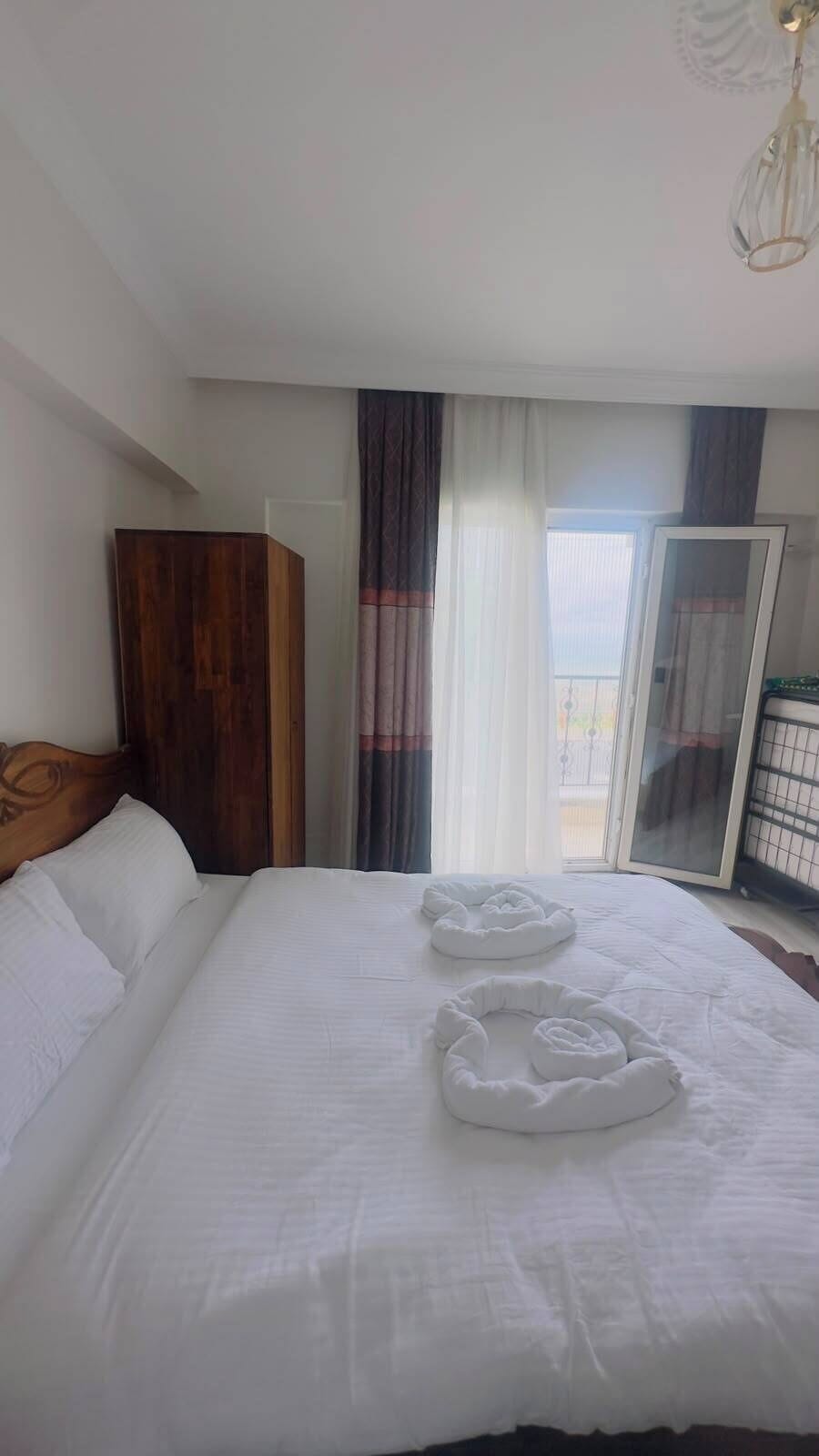 Classic Room, Balcony, City View | WiFi (free)