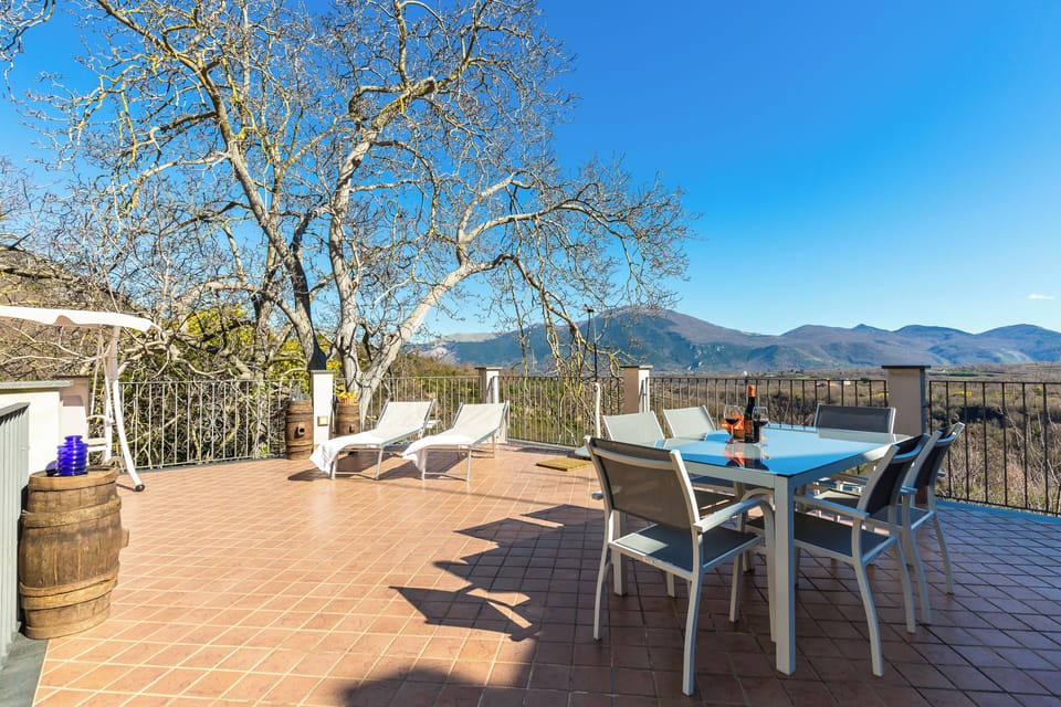 Villa (2 Bedrooms) | Terrace/patio
