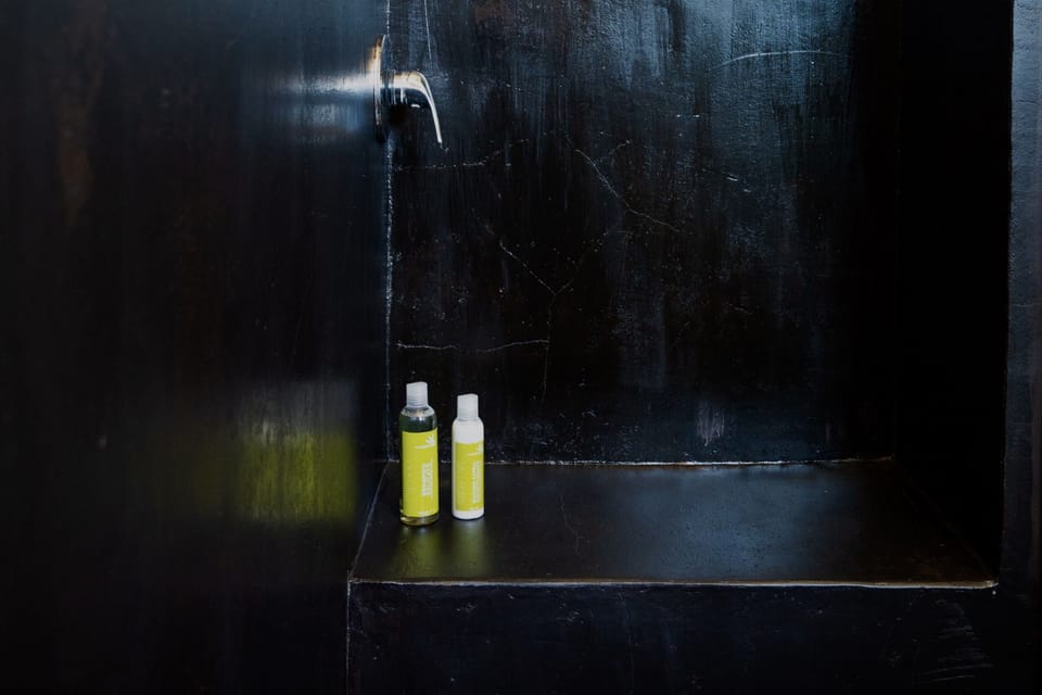 Deluxe Room | Bathroom