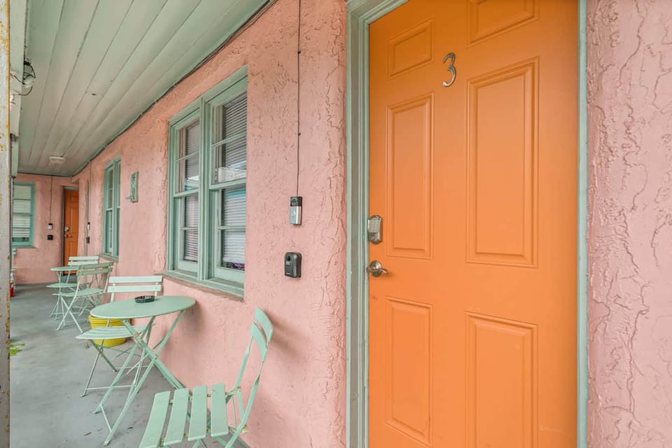 House | 1 bedroom