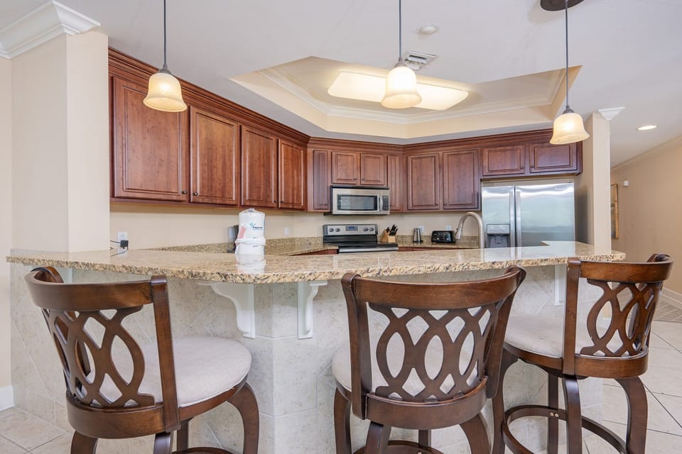 Condo, 3 Bedrooms | Private kitchen | Coffee/tea maker, fridge, oven