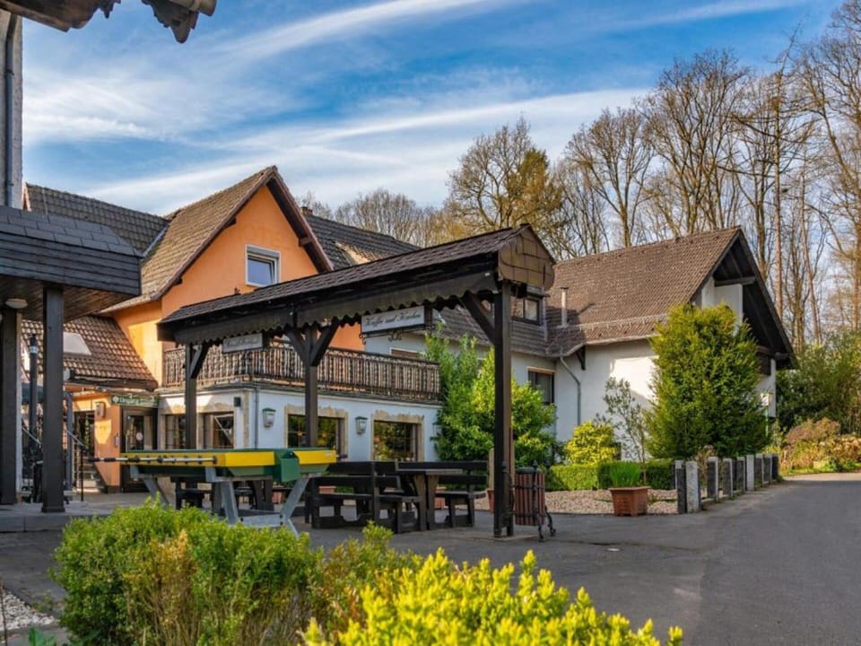 Apartment | Outdoor dining