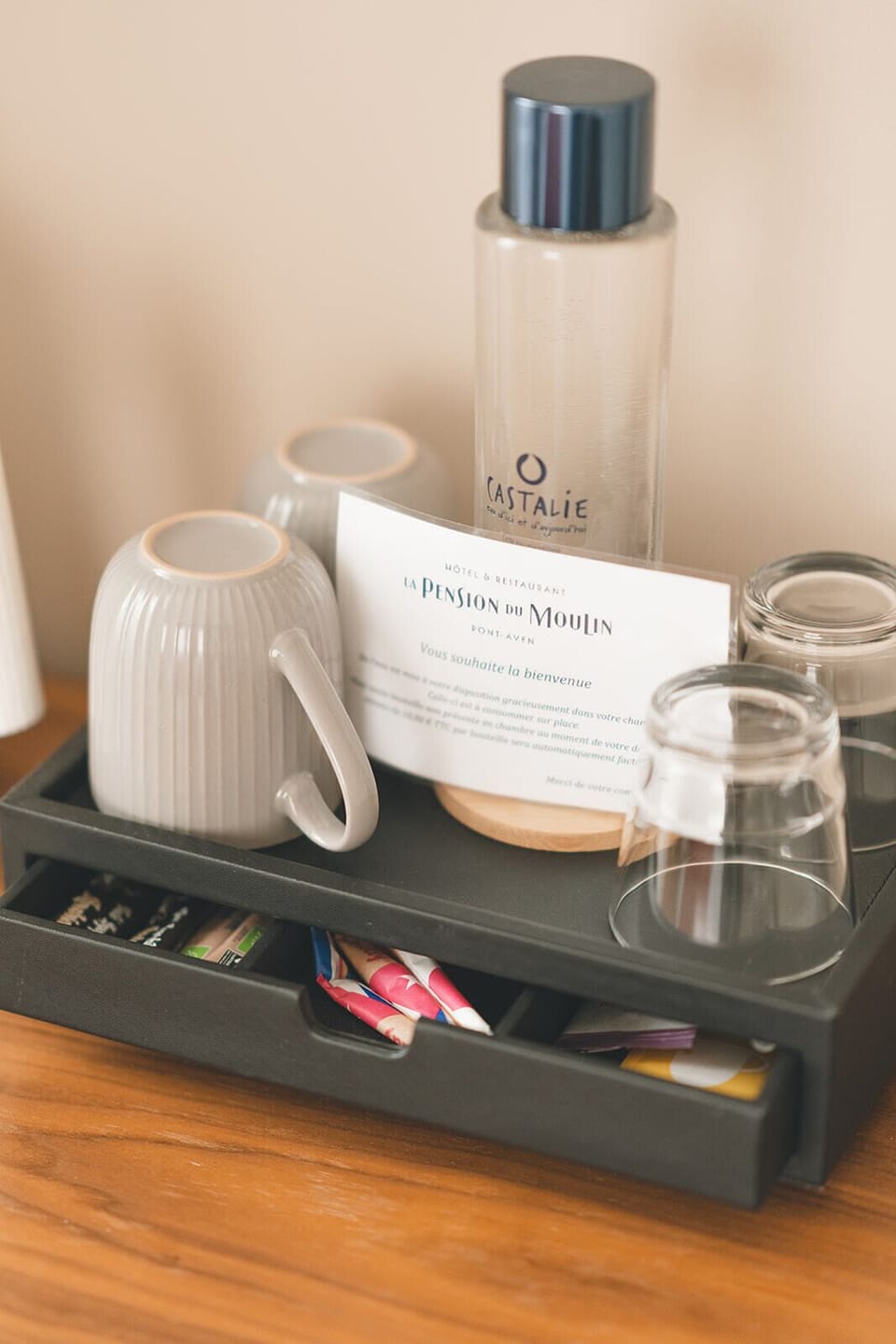 Standard Double Room | Bathroom amenities