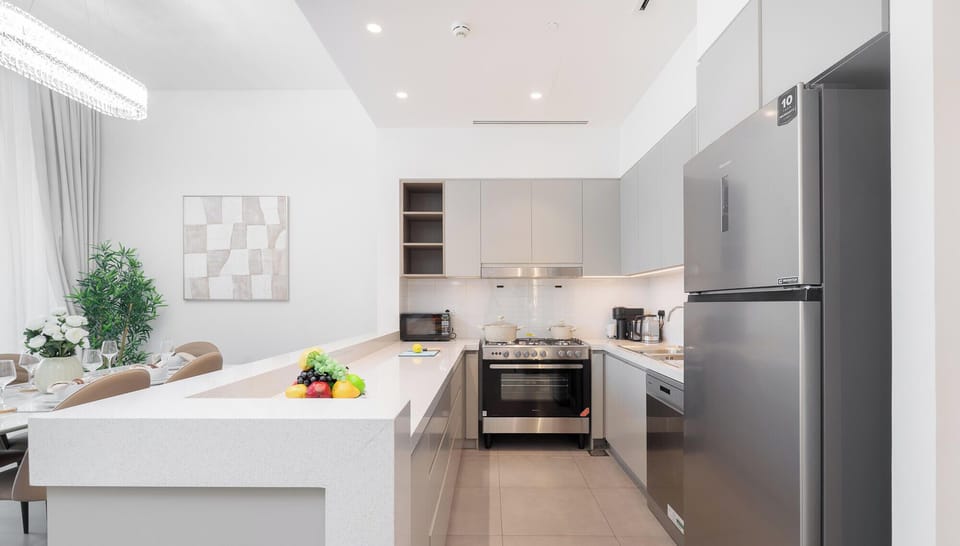 Luxury Apartment, Balcony, City View | Private kitchen | Full-size fridge, microwave, oven, stovetop