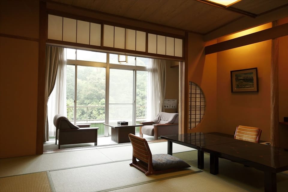 Japanese Western Style Room, Valley View | In-room safe
