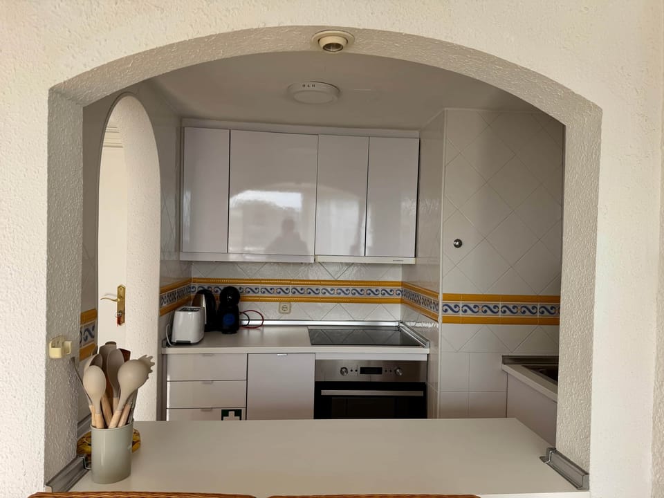 Skol Apartments Marbella 703A