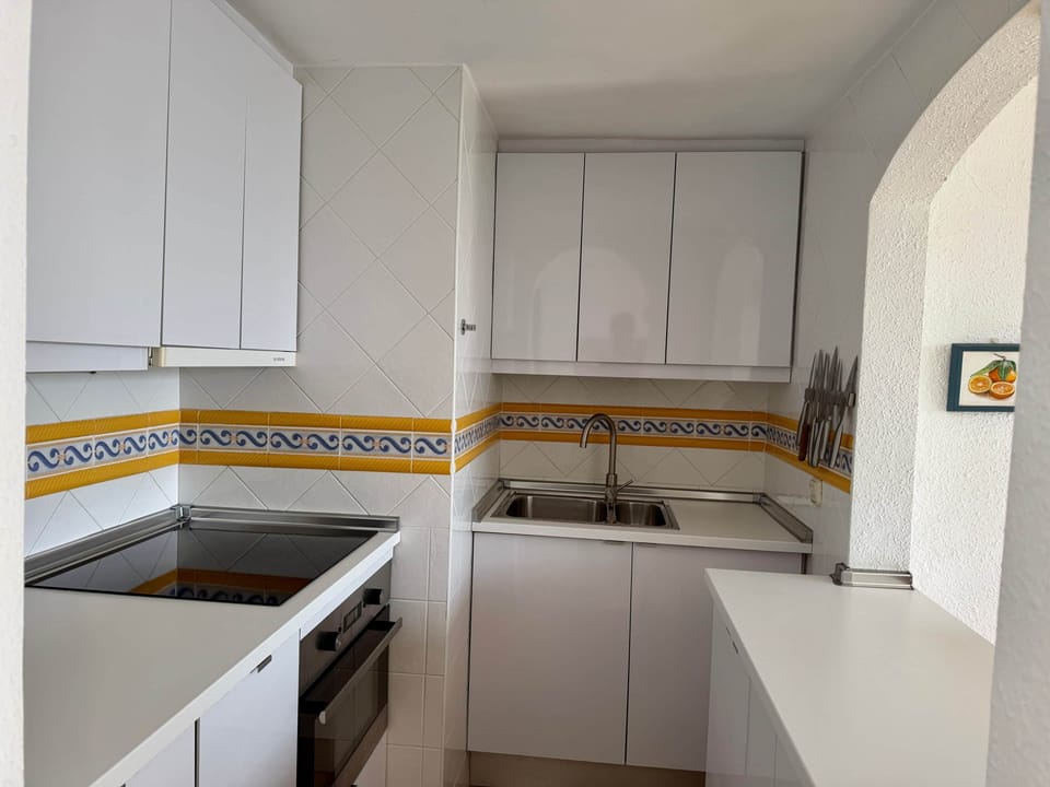 Skol Apartments Marbella 703A