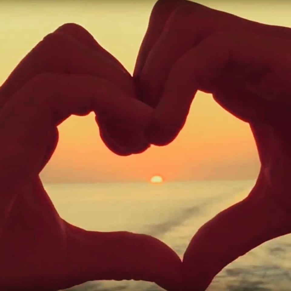 Sunset Lovers