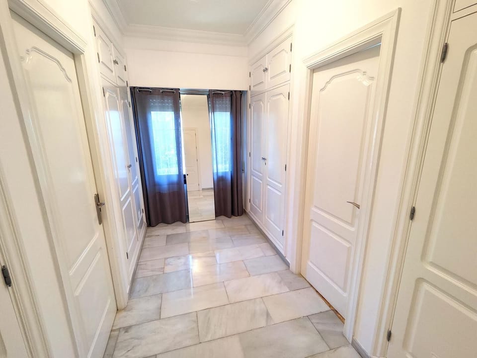 Villa, Multiple Bedrooms, Accessible Bathtub, Air conditioning | Interior