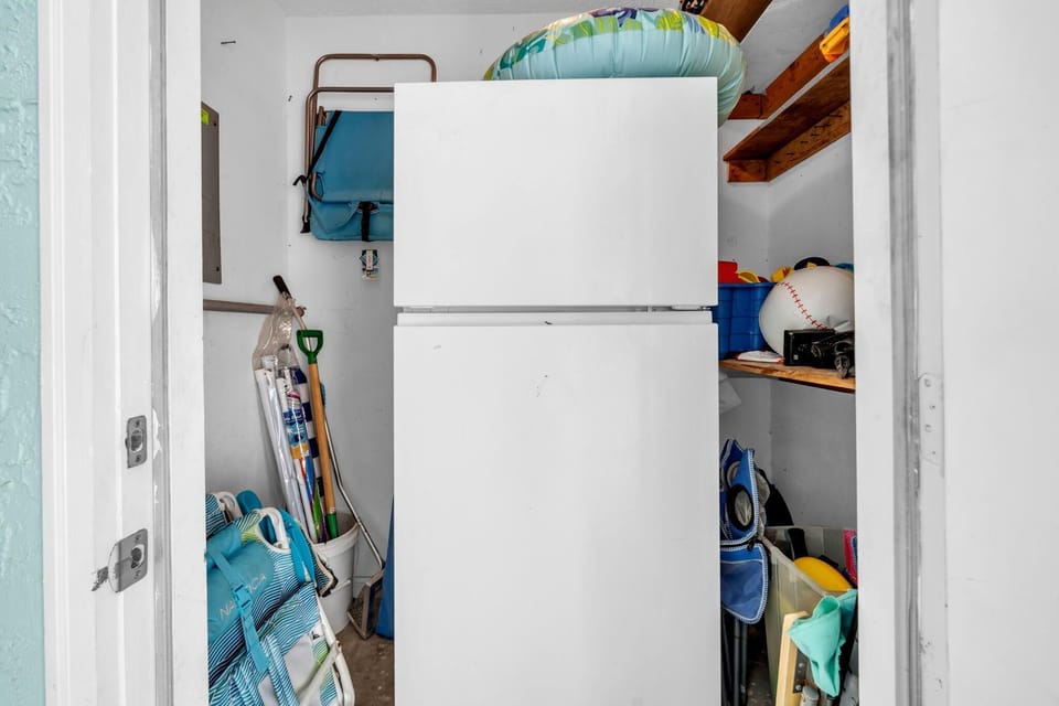 House, Multiple Beds (Sunnyside Up in PCB) | Interior