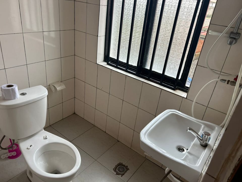 Comfort Double Room, Balcony, Lake View | Bathroom | Free toiletries, slippers, towels, soap