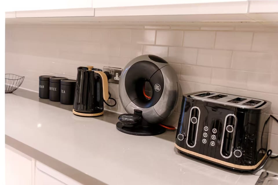 Apartment, Patio | Coffee and/or coffee maker