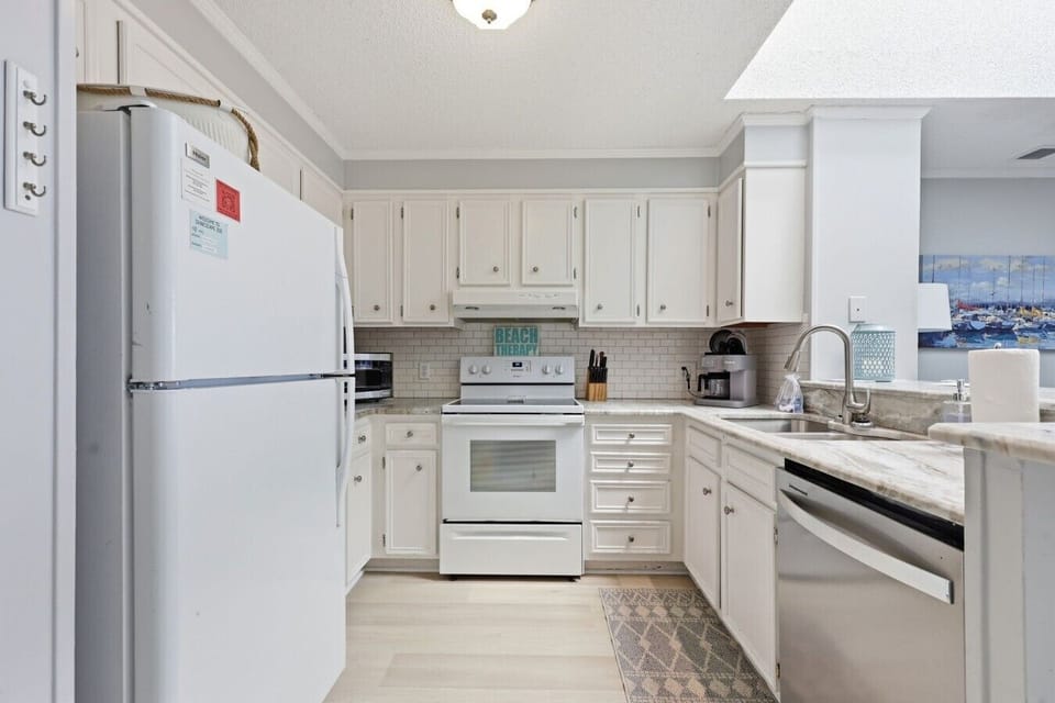 Fully equipped kitchen with everything you need to prepare meals and snacks during your stay
