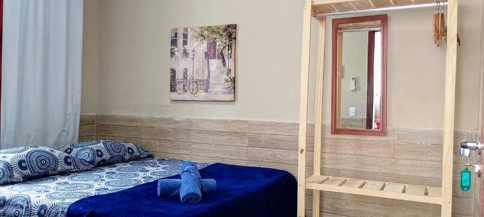 Comfort Suite | Desk, laptop workspace, free WiFi, bed sheets