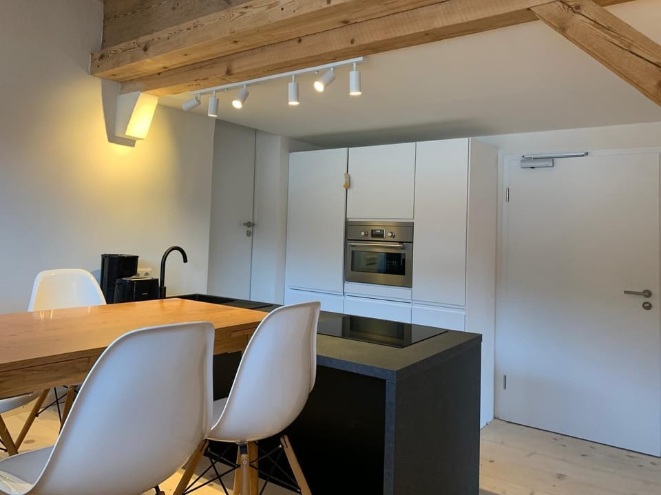 Comfort Apartment, Mountain View | Private kitchen