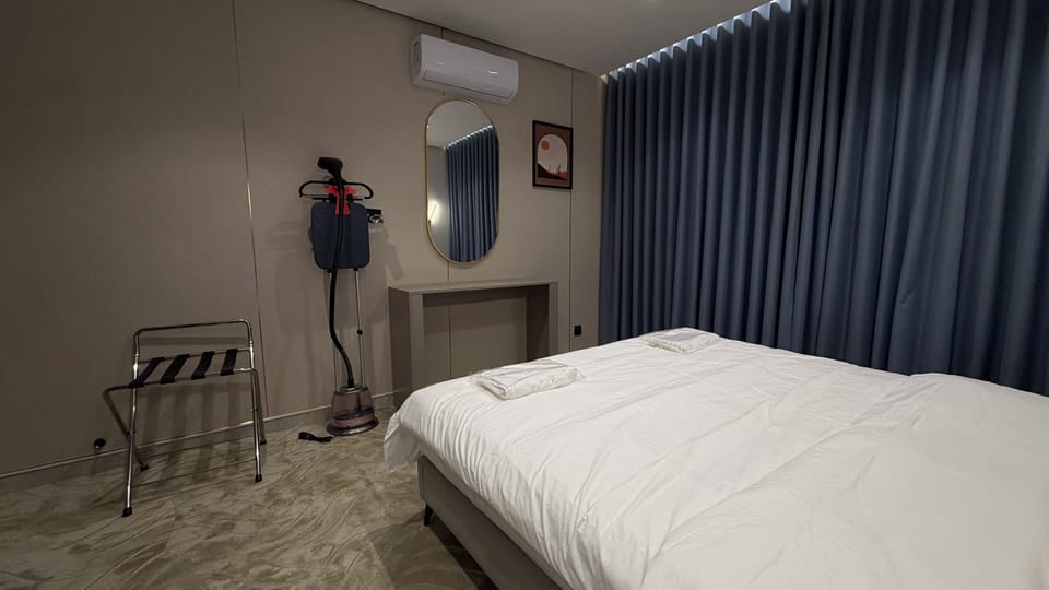 Apartment, 1 Bedroom, Accessible, Smoking | 1 bedroom