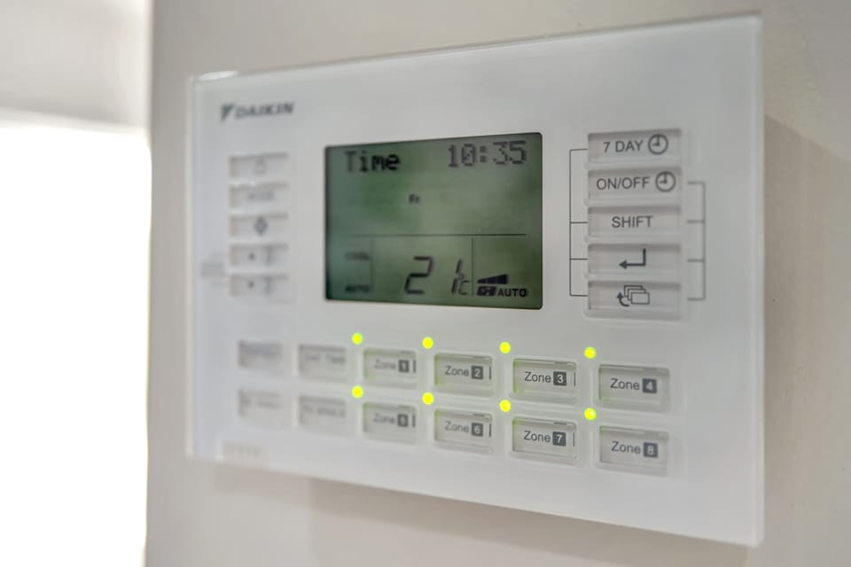 Ducted Reverse Cycle Controls