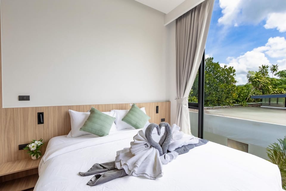 villa Aileen P3 V4 3 BR Saku Staycation (3817)