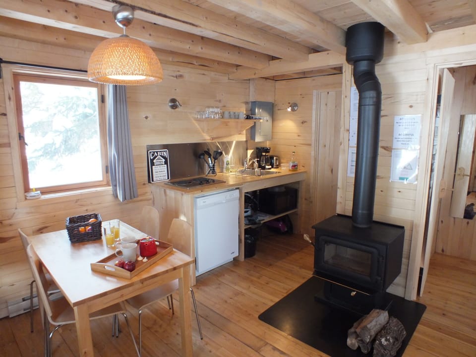 Chalet, Kitchen | Private kitchen | Coffee/tea maker