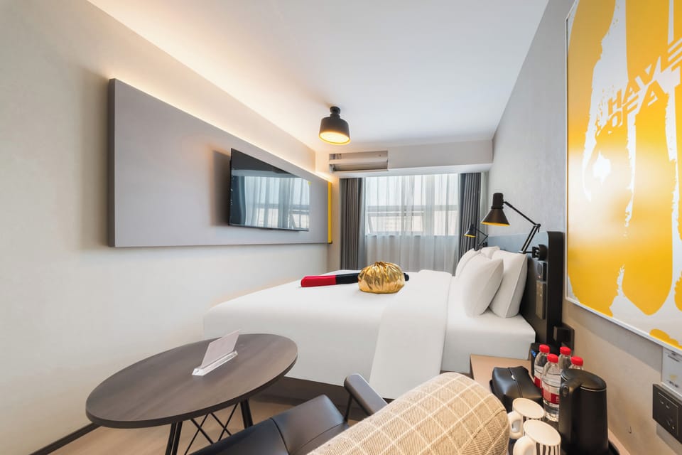 Basic Double Room | Laptop workspace, free WiFi, bed sheets