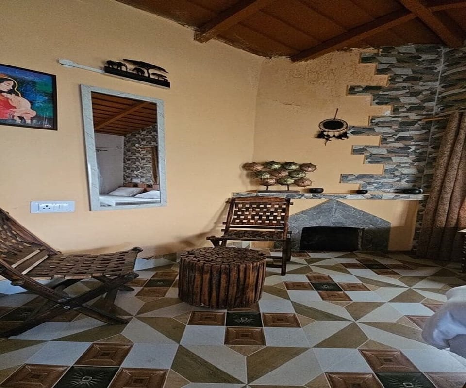 Single Room | Interior